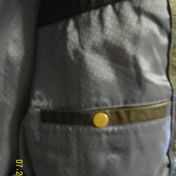 Tommy Hilfiger leather jacket. - Picture 2 of 11